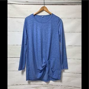 Women’s long sleeve T-shirt